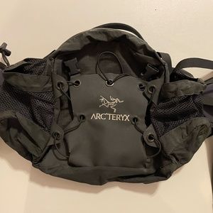 Arc'teryx Q10 Lumbar Pack